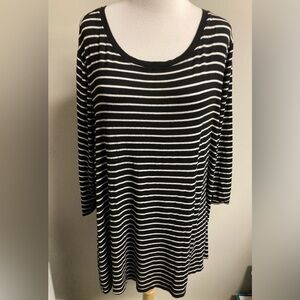 Lane Bryant Black with white striped‎ soft knit top. 18/20
